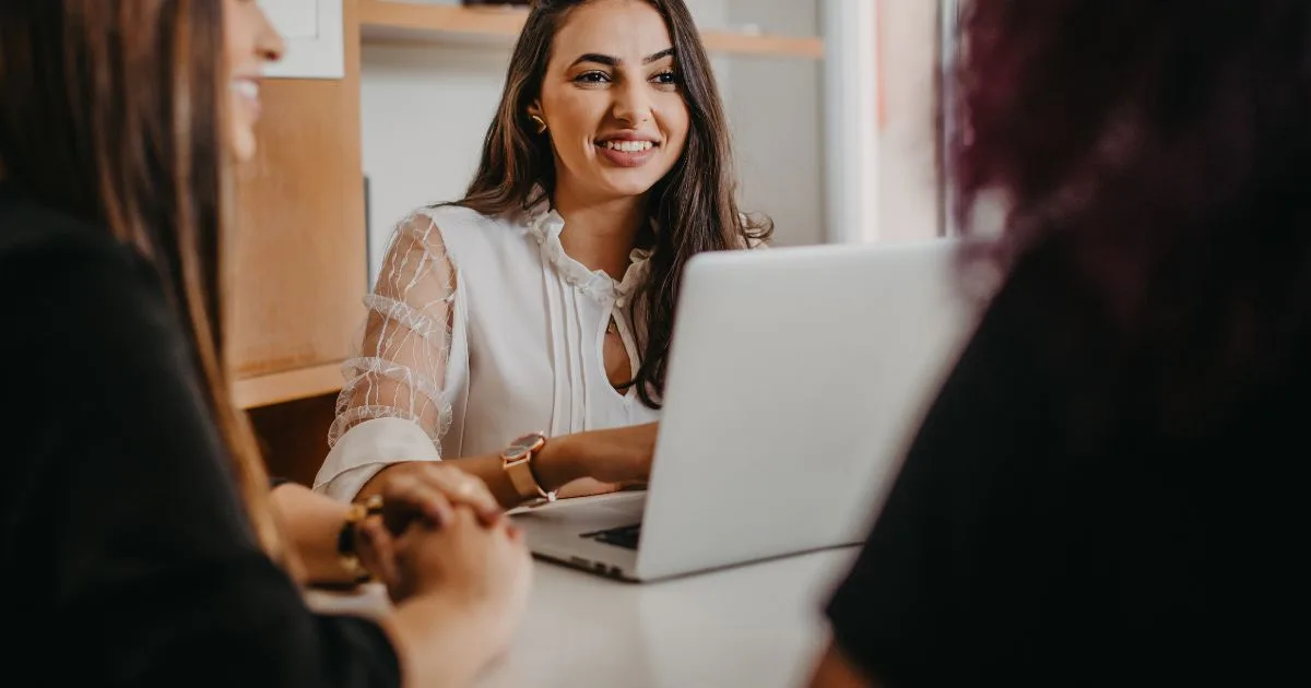 Comment recruter un soignant idéal sans contraintes ?